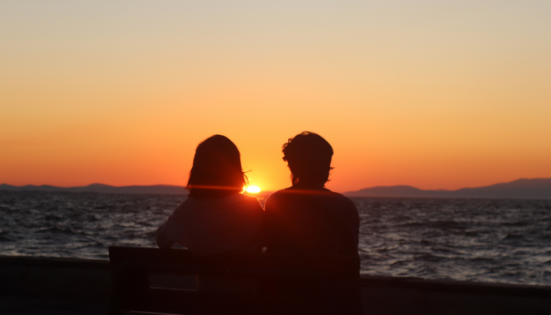 How I Calmed My Relationship Anxiety Using CBT (And Stopped Overthinking Every Conversation)