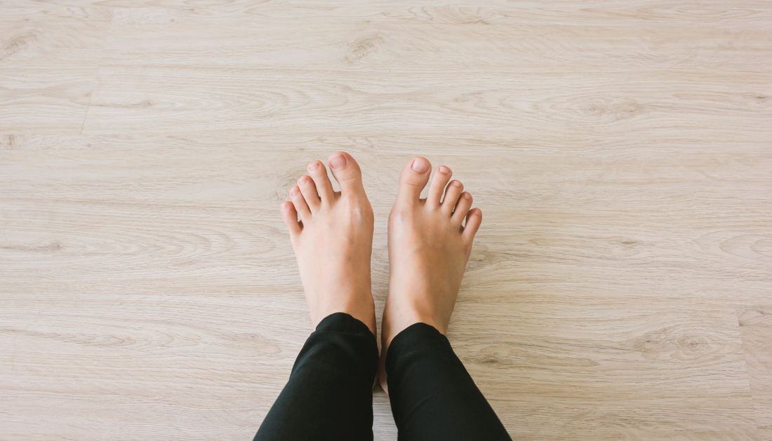 How Toe Tapping Helps Calm Your Body (And Why Somatic Therapy Uses It)
